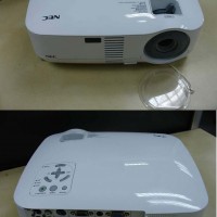 NEC VT491 projector
