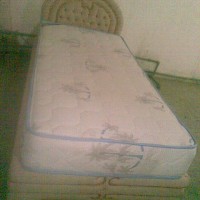 bed& mattress