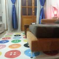 1 bed room for quick sell , leaves country 