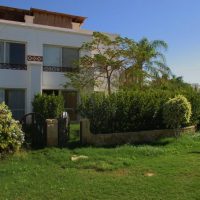 For sale apartment with beautiful garden