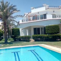 Sea View 5 bedrooms Villa