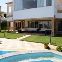 Villa (SS-1402) 